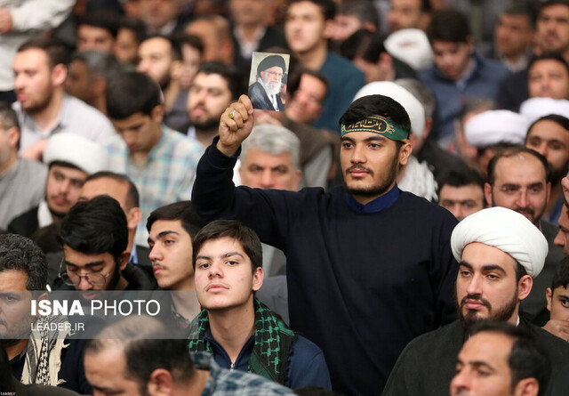 نقش جوانان در رفع «شکاف‌های اجتماعی»/ دولتمردان راه را برای جوانان هموار کنند