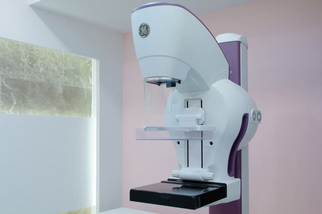 عکس خبر تزیینی است. ضرورت غربالگری سالانه با ماموگرافی برای زنان از ۴۰ سالگی به بعد