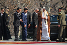 استقبال رسمی مسعود پزشکیان، رئیس‌جمهور از شیخ تمیم بن‌حمد آل‌ثانی، امیر قطر در مجموعه سعدآباد