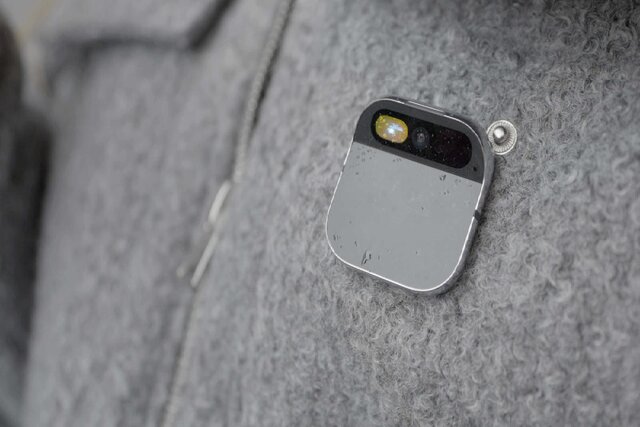 همه دستگاههای «AI Pin» تا ۱۰ روز دیگر از کار میافتند همه دستگاههای «AI Pin» تا ۱۰ روز دیگر از کار میافتند