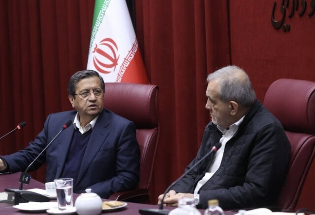 عزم جدی برای تأمین مالی رشد اقتصادی/ وظیفه ما، خنثیسازی فشار تحریمها است عزم جدی برای تأمین مالی رشد اقتصادی/ وظیفه ما، خنثیسازی فشار تحریمها است