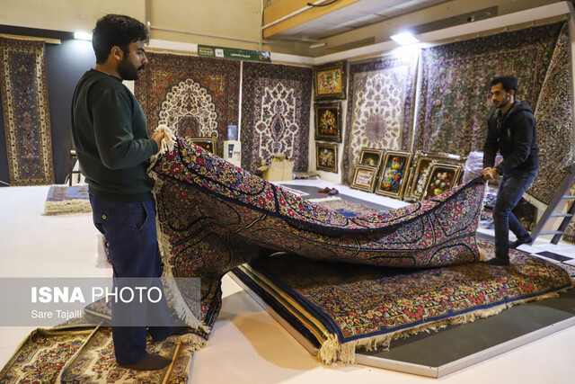 افتتاح نمایشگاه سراسری فرش دستباف در کرمانشاه