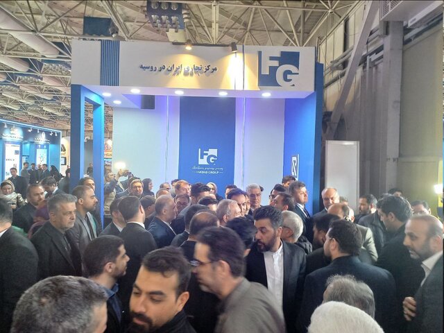 بازدید رئیسجمهور از نمایشگاه بینالمللی تجارت با اوراسیا بازدید رئیسجمهور از نمایشگاه بینالمللی تجارت با اوراسیا