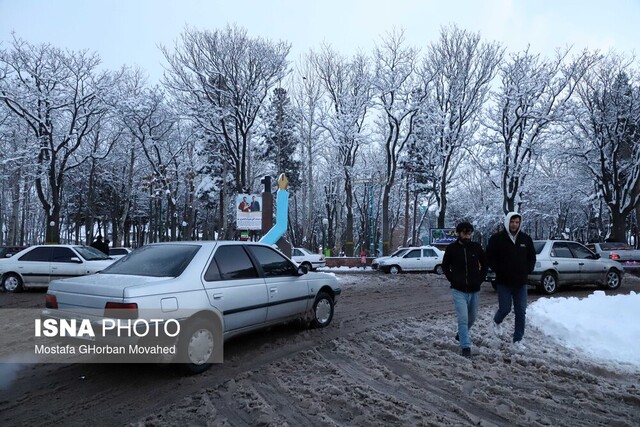 به هشدارهای هواشناسی توجه کنید به هشدارهای هواشناسی توجه کنید