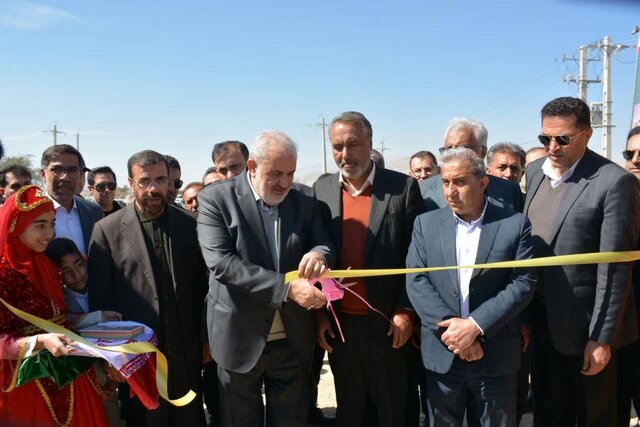 وزیر نیرو: خدمت بیشتر به محرومان ارزش تلقی میشود وزیر نیرو: خدمت بیشتر به محرومان ارزش تلقی میشود