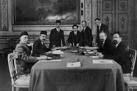 عبور از دروازه تاریخ با بمباران شیمیایی جبهههای جنگ توسط بعثیها