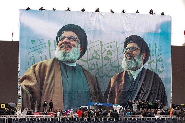 ویدیو/ گزارش خبرنگار ایسنا از حال و هوای بیروت قبل از آغاز تشییع پیکر شهدای مقاومت ویدیو/ گزارش خبرنگار ایسنا از حال و هوای بیروت قبل از آغاز تشییع پیکر شهدای مقاومت