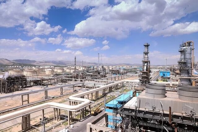 تولید کک سوزنی در پالایشگاه شازند؛ کلید کاهش وابستگی به واردات تولید کک سوزنی در پالایشگاه شازند؛ کلید کاهش وابستگی به واردات