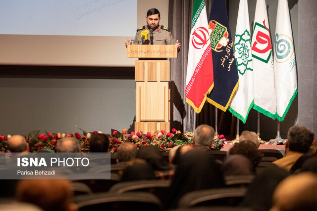 انتقادهایی که در اختتامیه کتاب سال دفاع مقدس مطرح شد