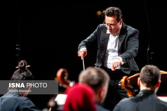 ببینید/ روسها در تهران نواختند!