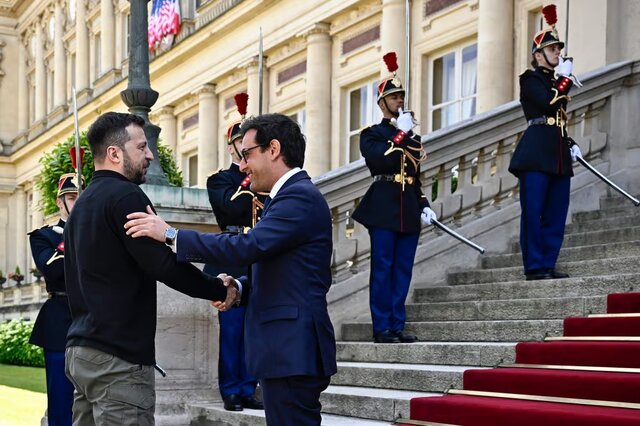 استفان سژورنه و زلنسکی اتحادیه اروپا معامله معدنی «برد -برد» خودش را به اوکراین ارائه داد