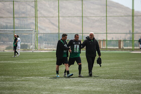 دیدار دوستانهای به یاد حسن استکی اسطوره فقید و بازیکن پیشکسوت باشگاه فرهنگی ورزشی ذوبآهن میان  مربیان آکادمی، مدیران و پیشکسوتان این باشگاه