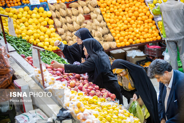 تامین ۳۰ تُن میوه برای نوروز در بروجرد تامین ۳۰ تُن میوه برای نوروز در بروجرد