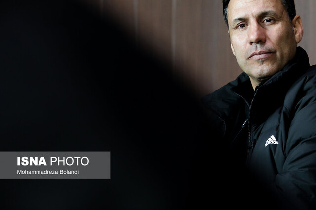 واکنش تارتار به وقت کشی بازیکنانش در بازی با فولاد واکنش تارتار به وقت کشی بازیکنانش در بازی با فولاد