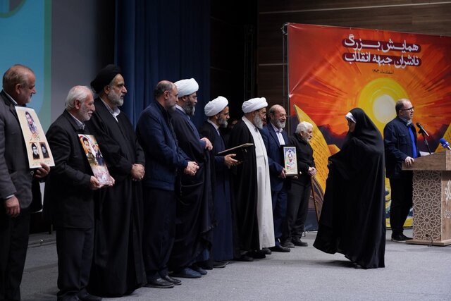 اگر از خاکریز فرهنگ دفاع نکنیم آن را از دست میدهیم