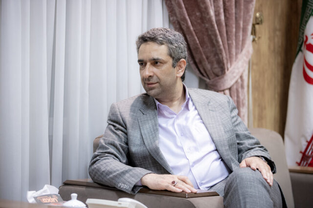 دلایل مخالفتها با استیضاح وزیر اقتصاد؛ ضرورت تمرکز بر ثبات و دیپلماسی اقتصادی