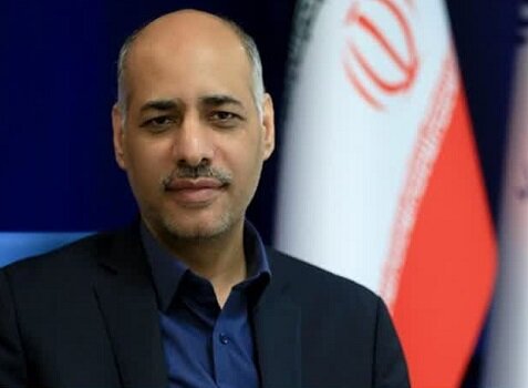 دکتر حقدوست جایزه سلامت فرهنگستان علوم پزشکی ایران به استاد دانشگاه کرمان رسید