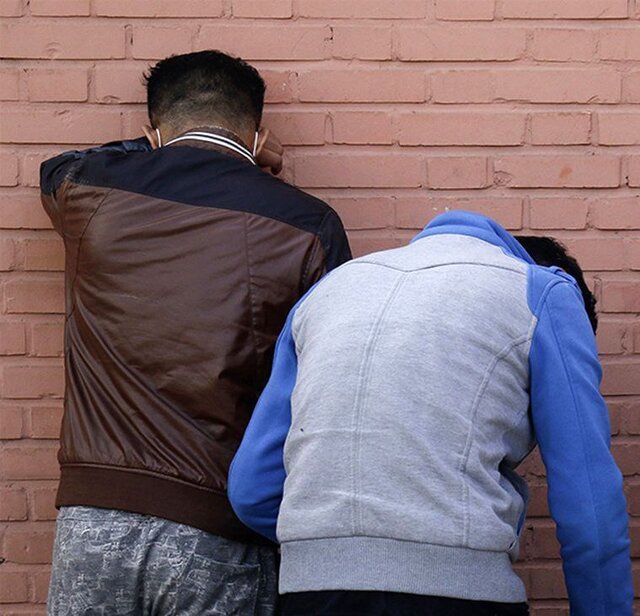 بازداشت سارقان هنگام سرقت در سرخه بازداشت سارقان هنگام سرقت در سرخه