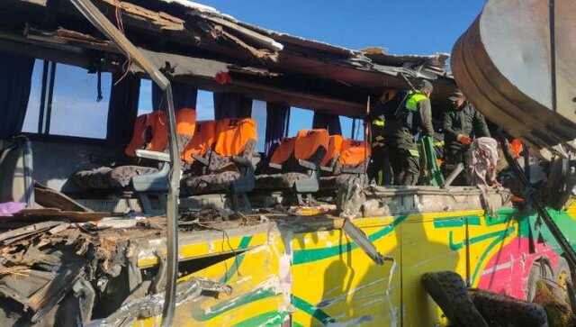 عکس: رویترز تصادف اتوبوس در بولیوی با ۳۷ کشته و دهها زخمی