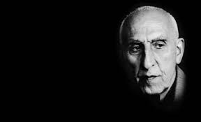 عبور از دروازه تاریخ با درگذشت «محمد مصدق»