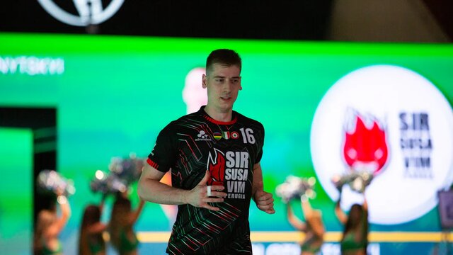 مصاف سرمربی تیم ملی ایران با تیم پوریا در سری آ مصاف سرمربی تیم ملی ایران با تیم پوریا در سری آ