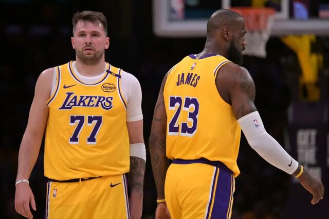 لبران جیمز به پنجمین قهرمانی در NBA میرسد؟