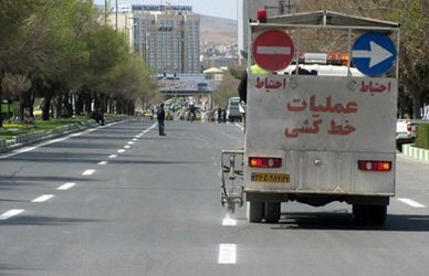 سردرگمی رانندگان و ترافیک سنگین در یاسوج بدون خط کشی