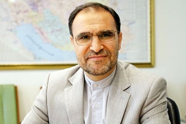 آریایی‌نژاد: بر اصول خود در مذاکرات با آمریکا پافشاری کنیم