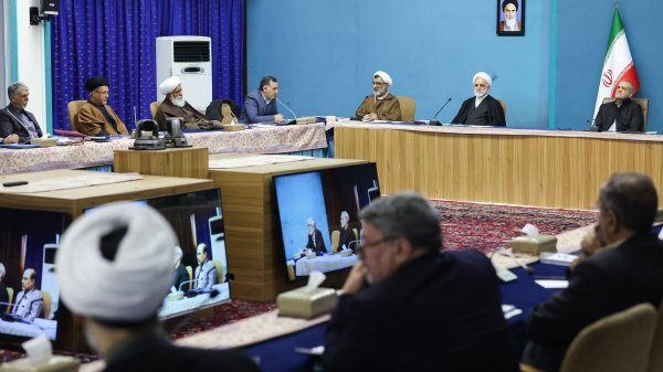 «توقف کمکهای آمریکا به اوکراین»، «موضع جدید زلنسکی» و «تصمیم تازه واشنگتن درباره انصارالله»