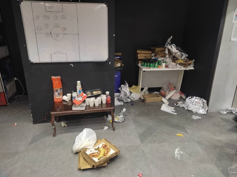 بههم ریخته مثل بازار شام!