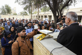 بازدیدسیدرضا صالحی‌امیری،وزیر میراث فرهنگی از مدرسه امیر کبیرجیرفت  دبیرستان به‌عنوان یک مرکز آموزشی تأثیرگذار