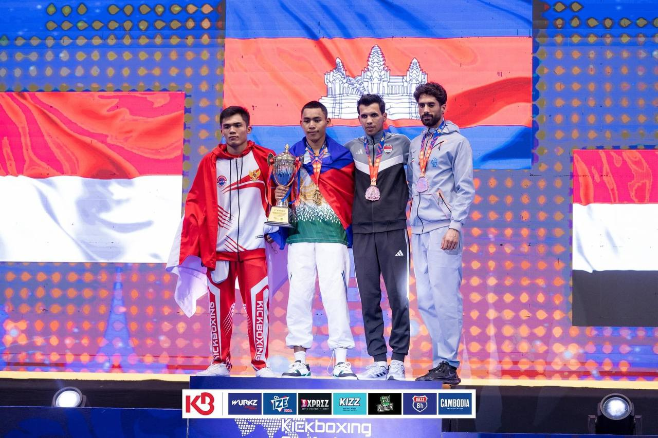 کسب مقام برنز قهرمانی آسیا توسط احمد بنیادی ملی پوش کیک بوکسینگ واکو