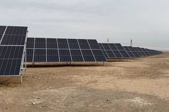 ویدیو/ توسعه انرژی خورشیدی در یزد آفتابی ویدیو/ توسعه انرژی خورشیدی در یزد آفتابی