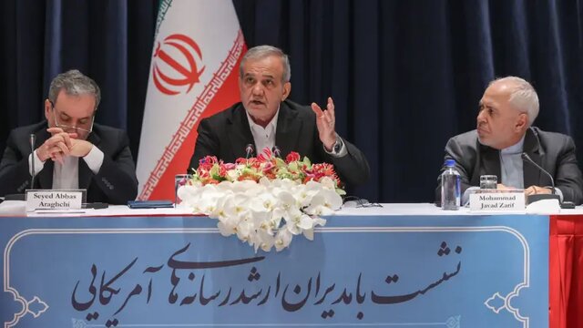 /۴فروردین/آماده/کولهبار «وفاق» در سفر به شمال و جنوب جهان