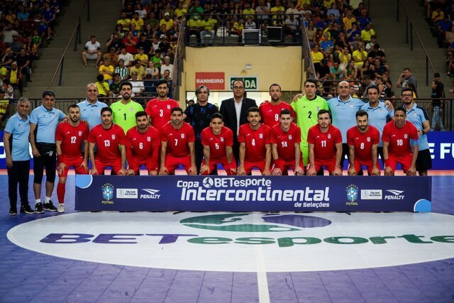 «پاسخ رهبر انقلاب به دولتهای قلدر»،«جنایات تروریستهای شیکپوش» و «انتشار یک اطلاعیه خودرویی»