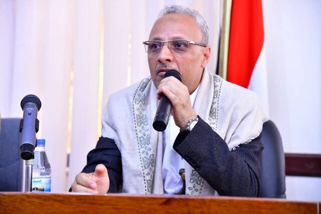 محمود الجنید، عضو دفتر سیاسی انصارالله یمن انصارالله: به رغم محاصره یمن، به حمایت از فلسطین ادامه میدهیم