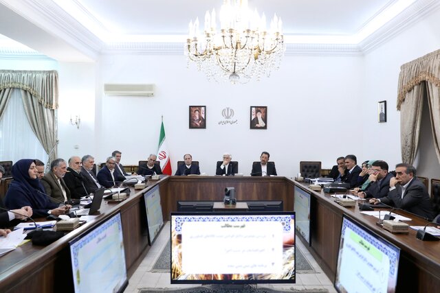 جلسه ستاد تنظیم بازار بازرسی و کنترل بازار تا پایان عید با قوت ادامه مییابد/ضرورت کنترل تعرفه حملونقل هوایی