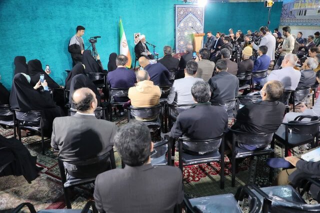 درخواست مطیعی از مدیران برای پس گرفتن پرونده شکایت از رسانهها