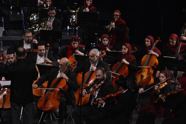 ارکستر سمفونیک تهران با ترانههای کلاسیک سال را به پایان رساند