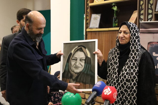 «بازار جذاب برای قاچاقچیان»، «تجلیل از مادر ادبیات داستانی انقلاب» و «پاسخ یک شبهه درباره فردوسی»