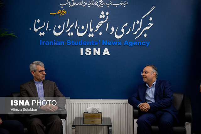 بازدید سخنگوی وزارت خارجه از ایسنا بازدید سخنگوی وزارت خارجه از ایسنا