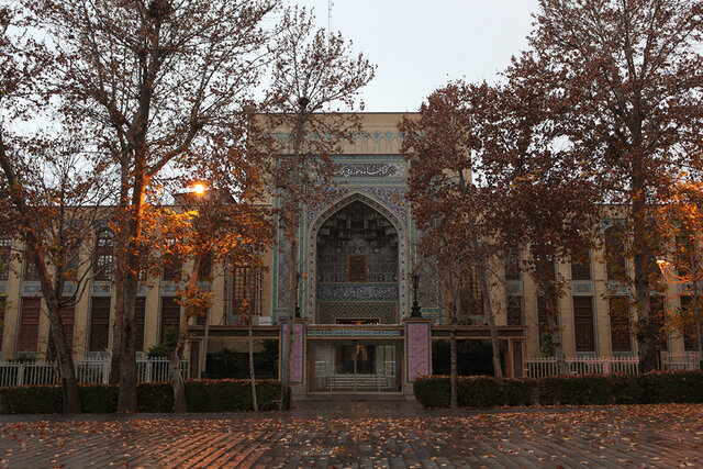 رونمایی از قرآن منسوب به دستخط امام حسن (ع) در موزه ملک رونمایی از قرآن منسوب به دستخط امام حسن (ع) در موزه ملک