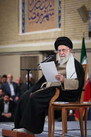 دیدار هزاران نفر از دانشجویان سراسر کشور با رهبر انقلاب