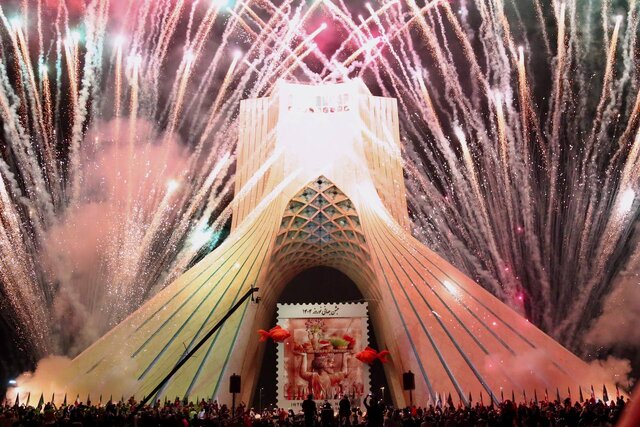 عکس تزئینی است اسلام دین شادی و نشاط است