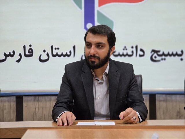 دانشجویان به آینده انقلاب نگاه راهبردی داشته باشند دانشجویان به آینده انقلاب نگاه راهبردی داشته باشند