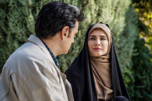 تلویزیون سکوتش را نسبت به چهرههای علمی شکست