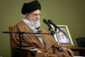 دیدار جمعی از شاعران و اهالی فرهنگ و ادب فارسی با رهبر انقلاب