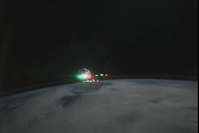 تایملپسی جالب از لحظه رسیدن فضانوردان کرو-۱۰ به ایستگاه فضایی تایملپسی جالب از لحظه رسیدن فضانوردان کرو-۱۰ به ایستگاه فضایی