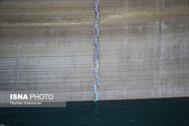 انتقال آب دریا به اصفهان؛ فصل تازه مطالبهگری هنرمندان برای گاوخونی و زایندهرود