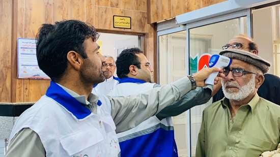 غربالگری سلامت ۷۵ هزار مسافر ورودی به کشور از مرز میرجاوه غربالگری سلامت ۷۵ هزار مسافر ورودی به کشور از مرز میرجاوه